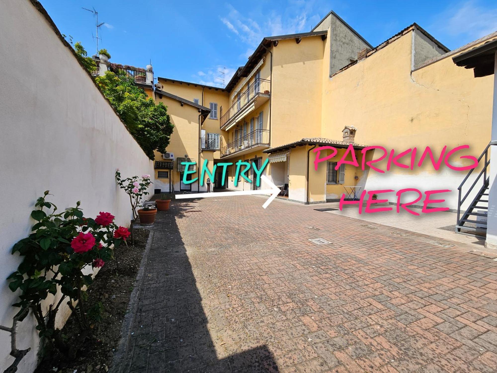 Casa Oltrepo Fresco Centrale Ma Silenzioso Parcheggio Interno Casteggio Εξωτερικό φωτογραφία